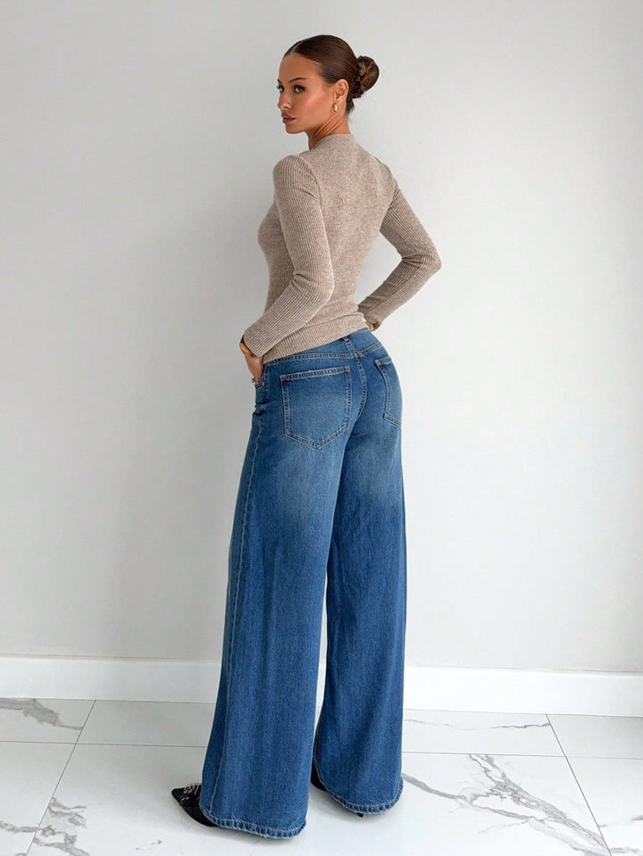 Ribbed Cutout Detail Long Sleeve Top