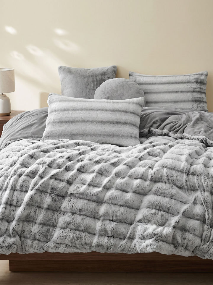 Ultra Soft Faux Fur Bedding Set