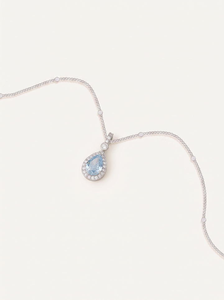 Elegant Teardrop Crystal Pendant Necklace