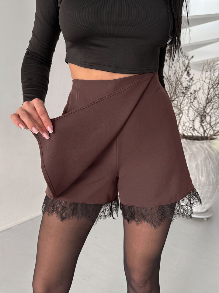 High Waisted Lace Trim Skort