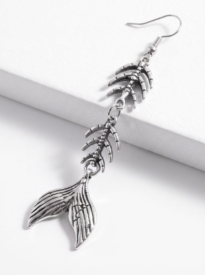 Edgy Gothic Fish Bone Dangle Earrings