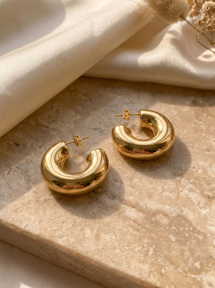 Chunky Gold Minimalist Hoop Earrings