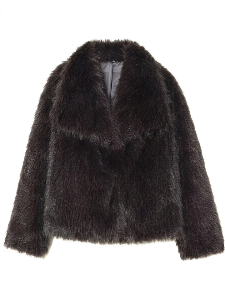 Luxurious Cropped Faux Fur Coat