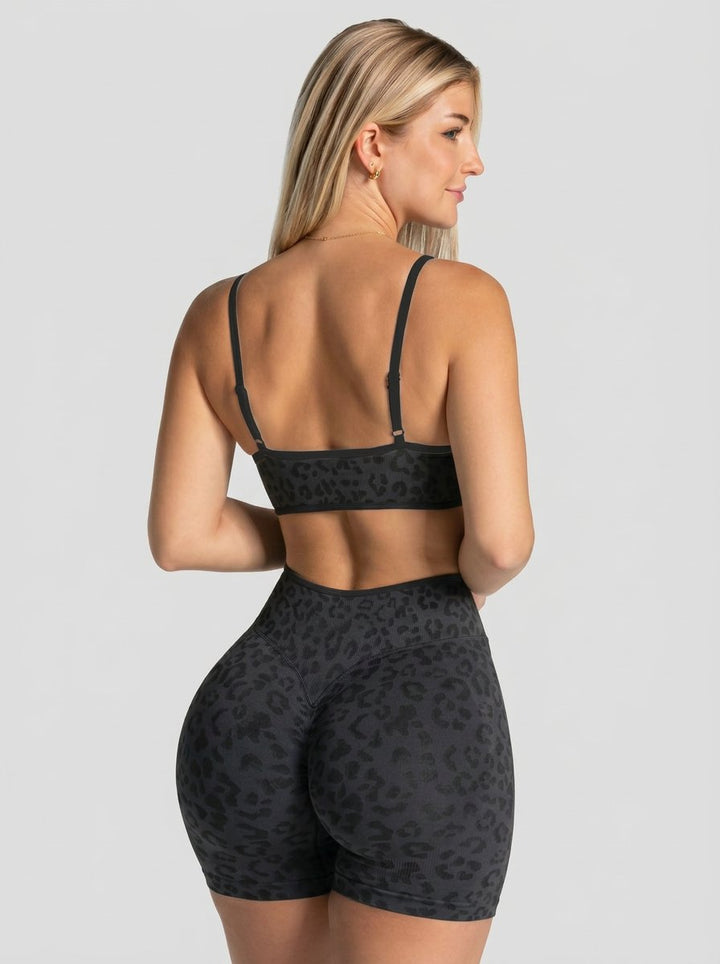 Seamless Leopard Print Workout Set