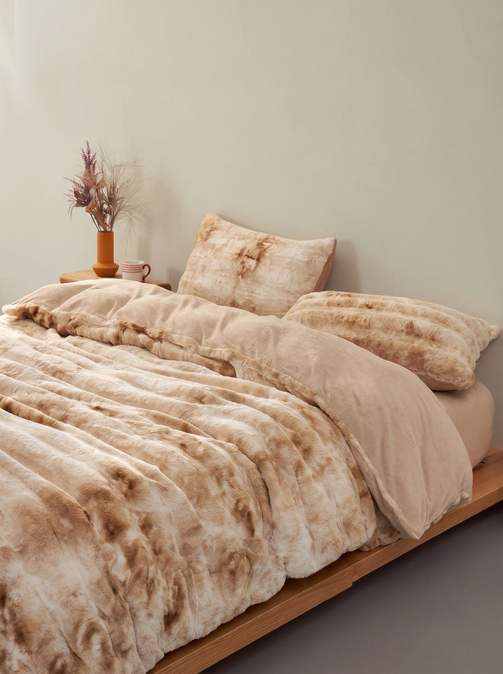 Ultra Soft Faux Fur Bedding Set