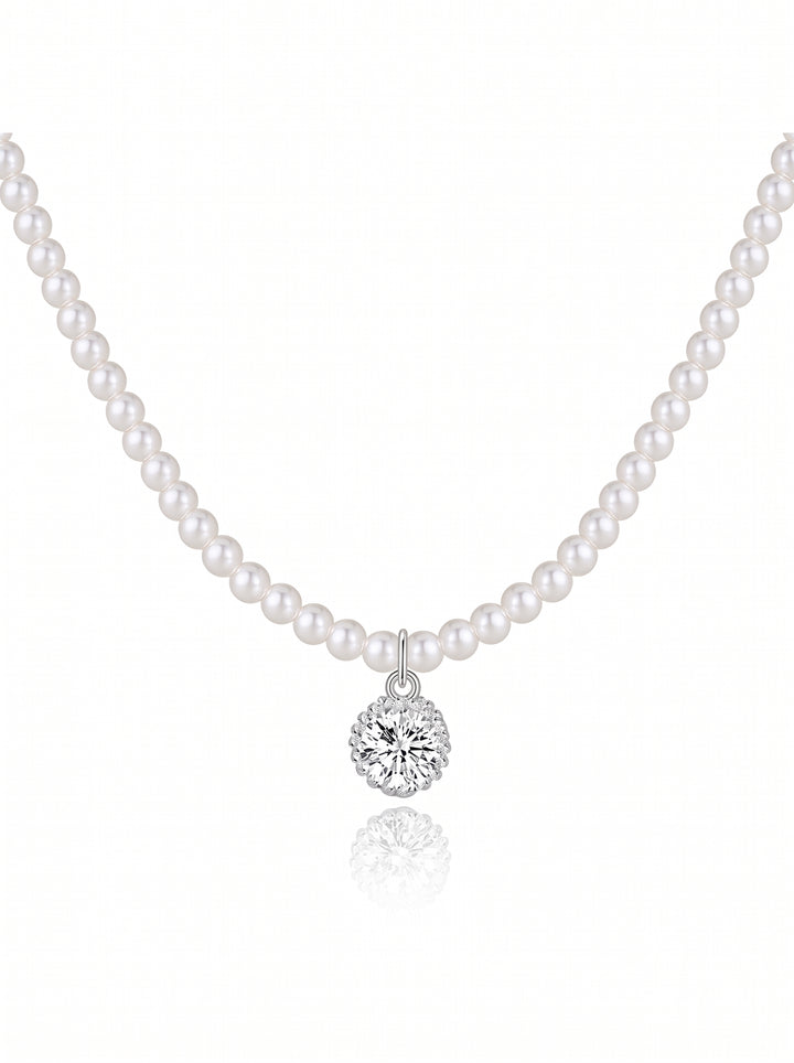 Elegant Dainty Pearl Pendant Necklace