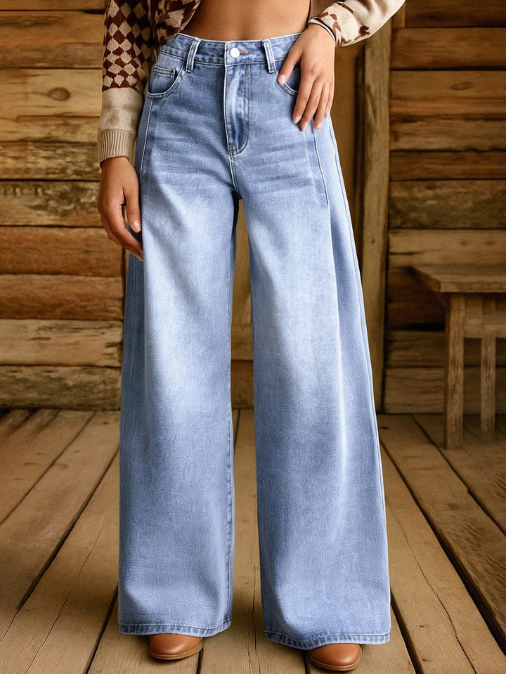 High Rise Seamed Wide Leg Jeans
