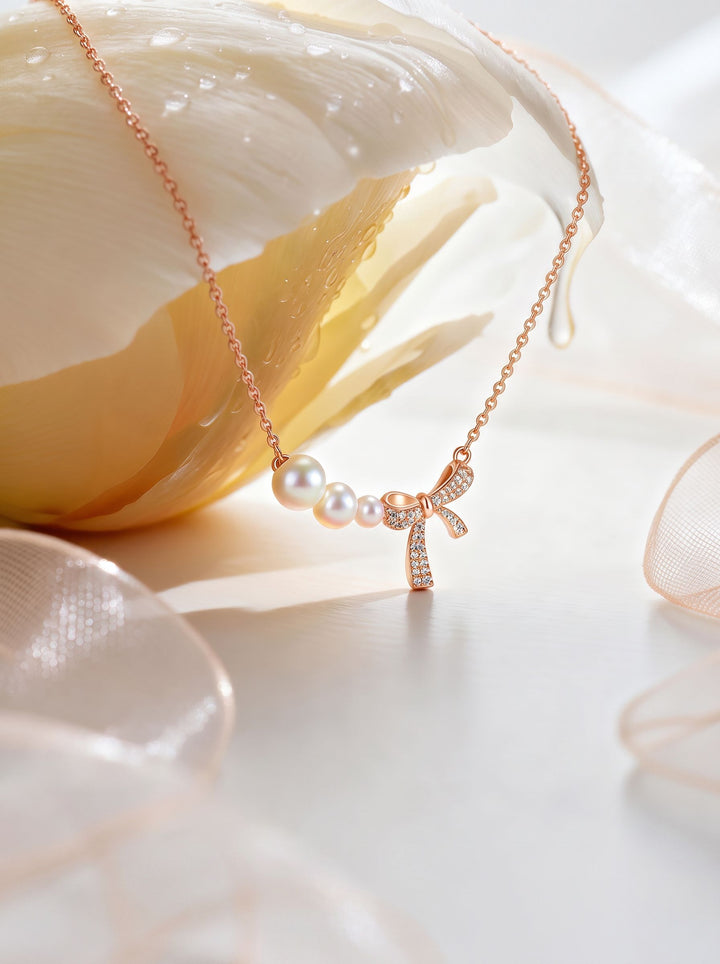 Elegant Pearl Bowknot Gold Necklace
