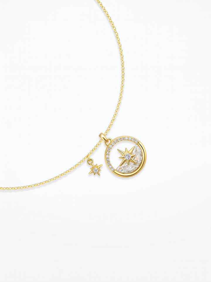 Dainty North Star Gold Necklace