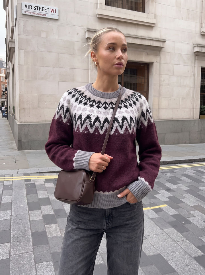 Cozy Fair Isle Pattern Pullover Sweater