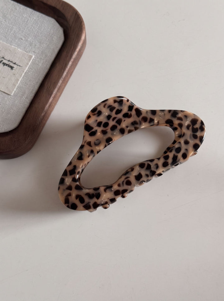 Leopard Print Heart Shape Hair Claw