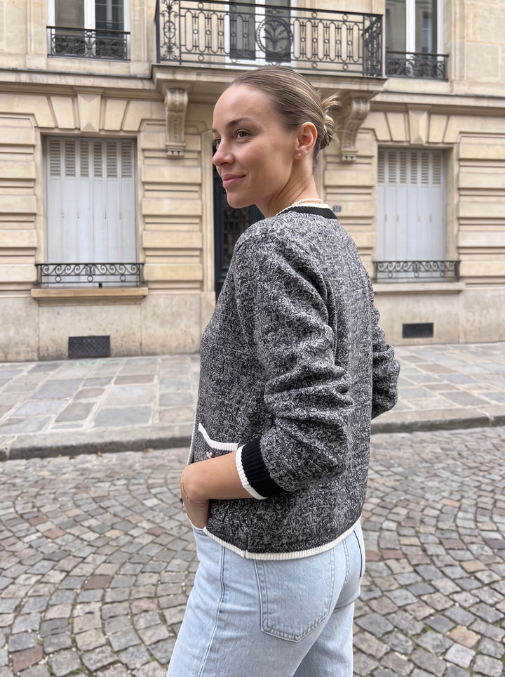 Chic Contrast Trim Knit Cardigan
