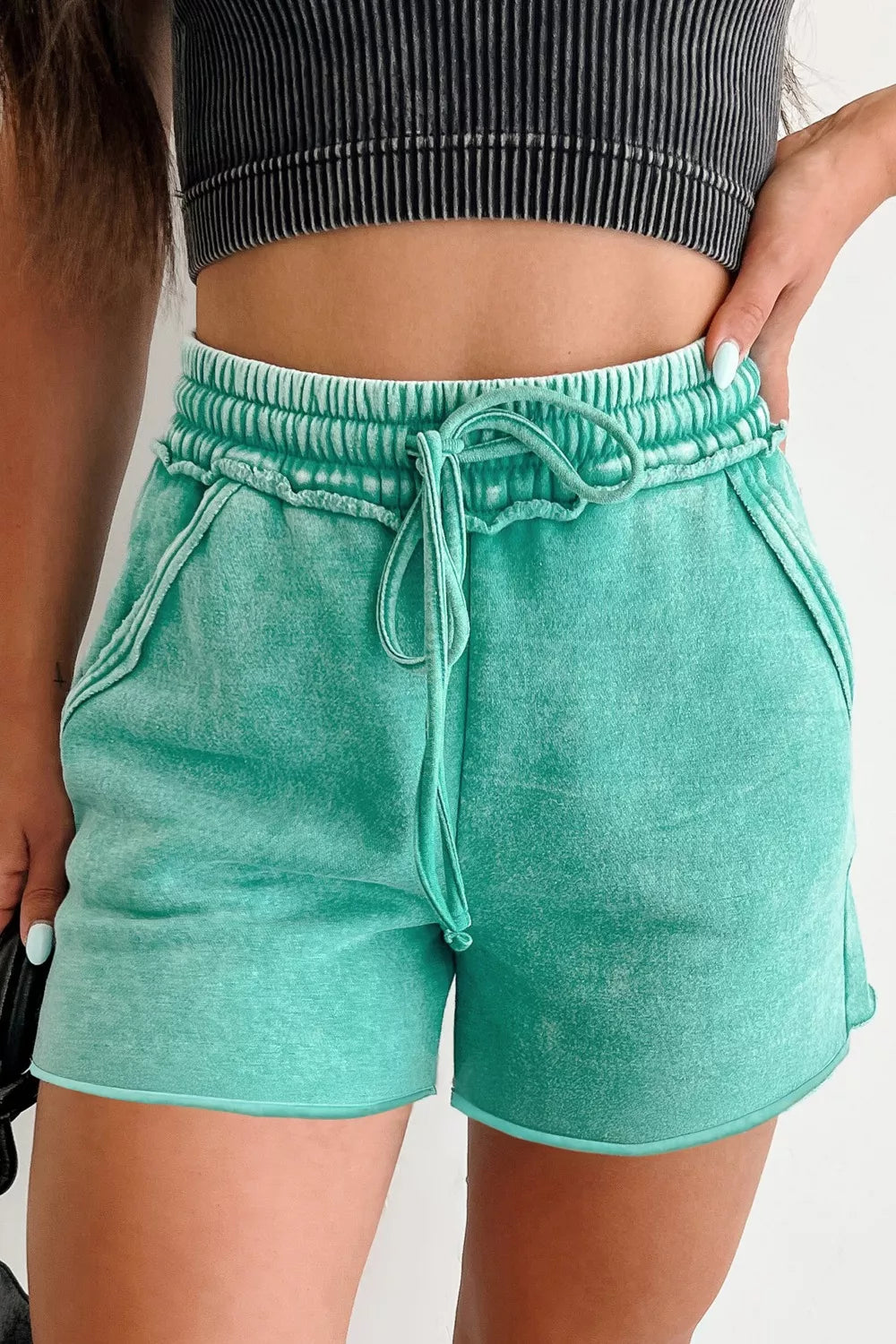 Washed White Drawstring Mineral Washed Drawstring Elastic Waist Raw Cut Shorts – MUSETOPIA