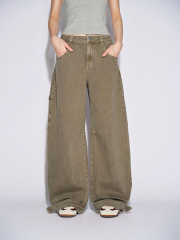 Barrel Leg Jeans