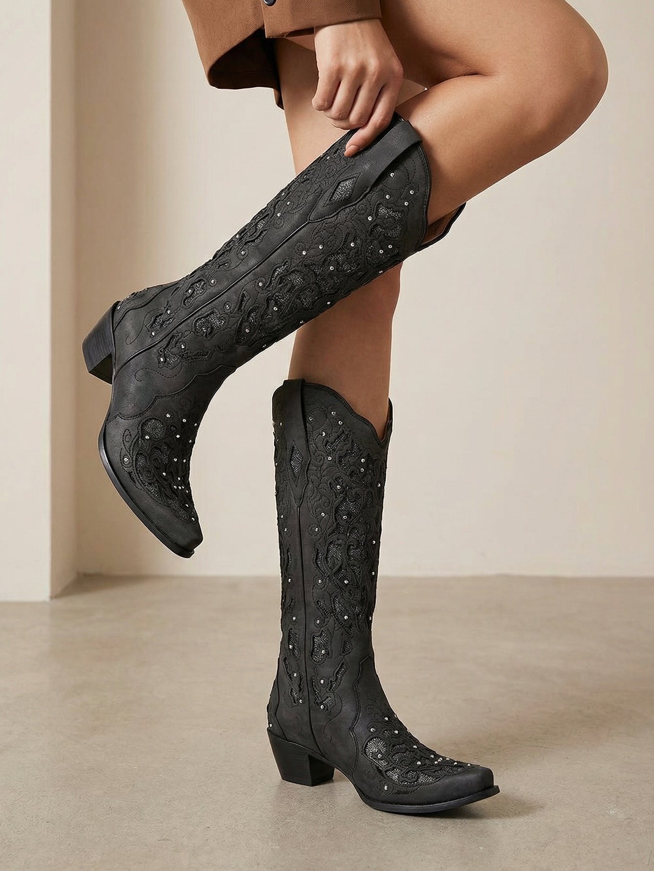 Glitter Cutout Pointed Toe Glamorous Cowboy Boots-White