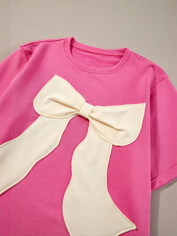 Oversized Bow Graphic Pink T-Shirt