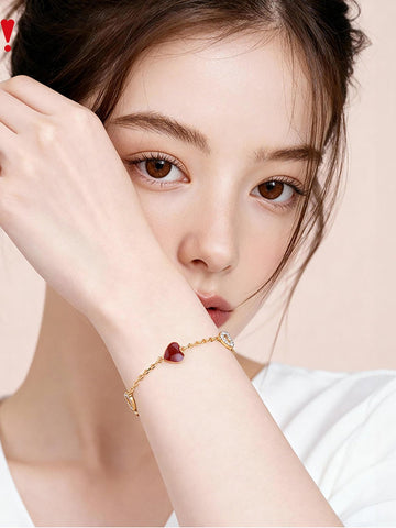 Dainty Red Heart Charm Bracelet