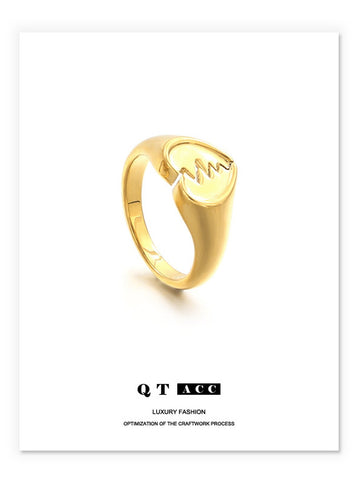 Minimalist Dainty Heart Gold Signet Ring