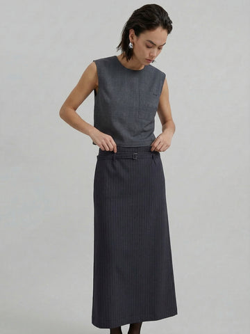 Round Neck Sleeveless Blouse