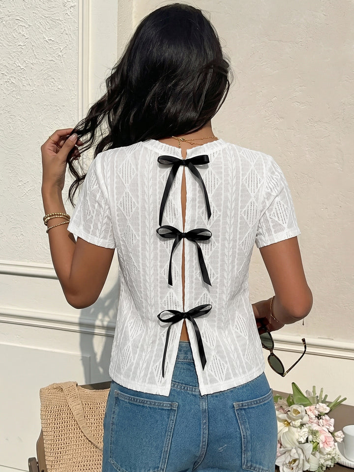 Textured Diamond Pattern Fitted T-Shirt