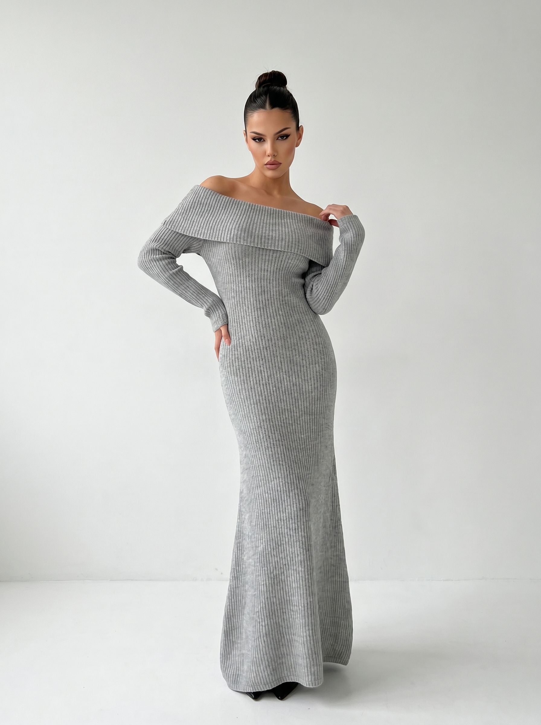 Off Shoulder Ribbed Knit Maxi Dress