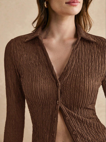 Textured Slim Fit Button Down Shirt