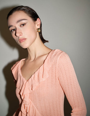 Urban Revivo Ruffle V-Neck Skinny Knitted Cardigan-Light Pink