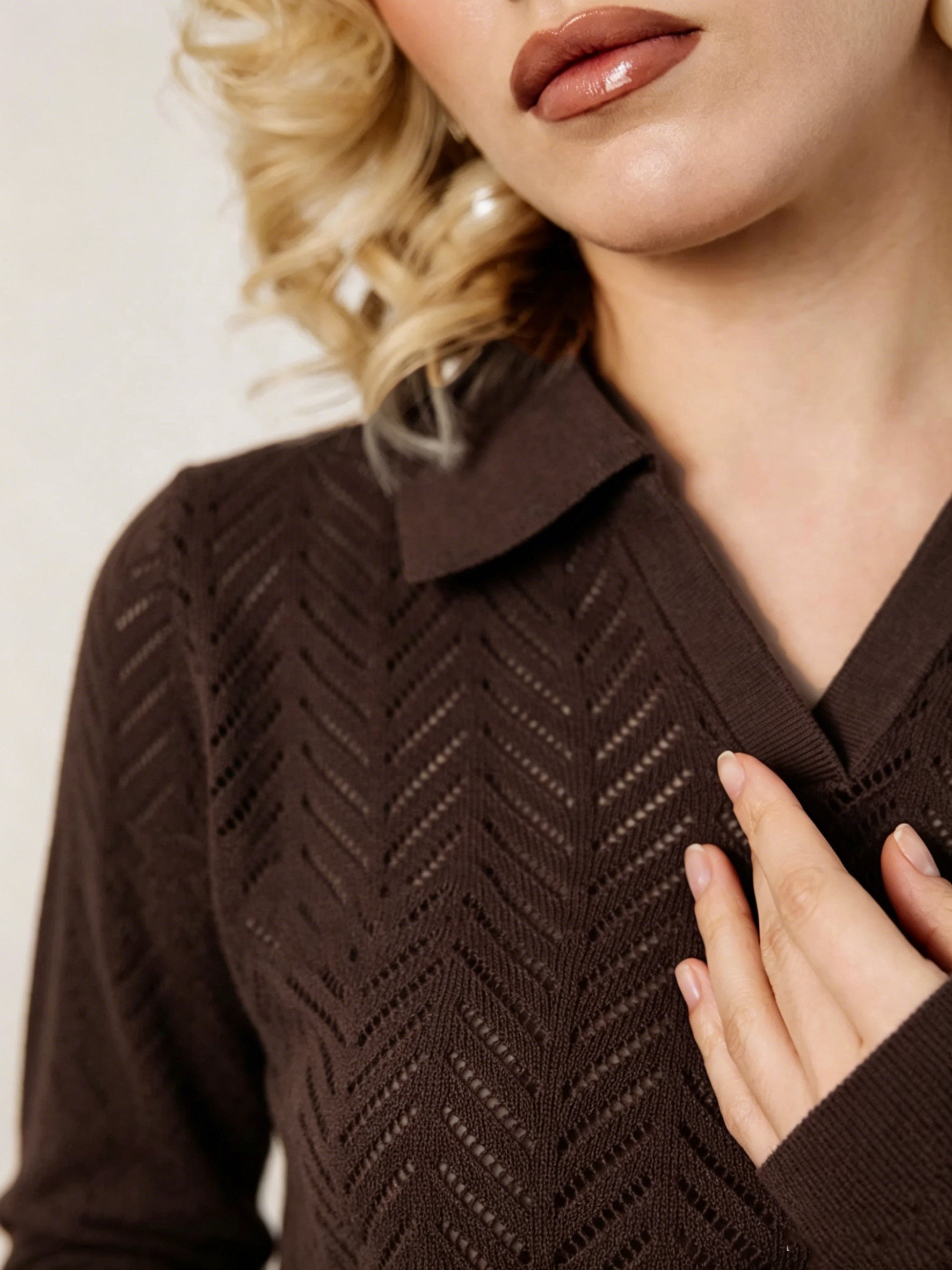 Textured Knit Collared Pullover Sweater