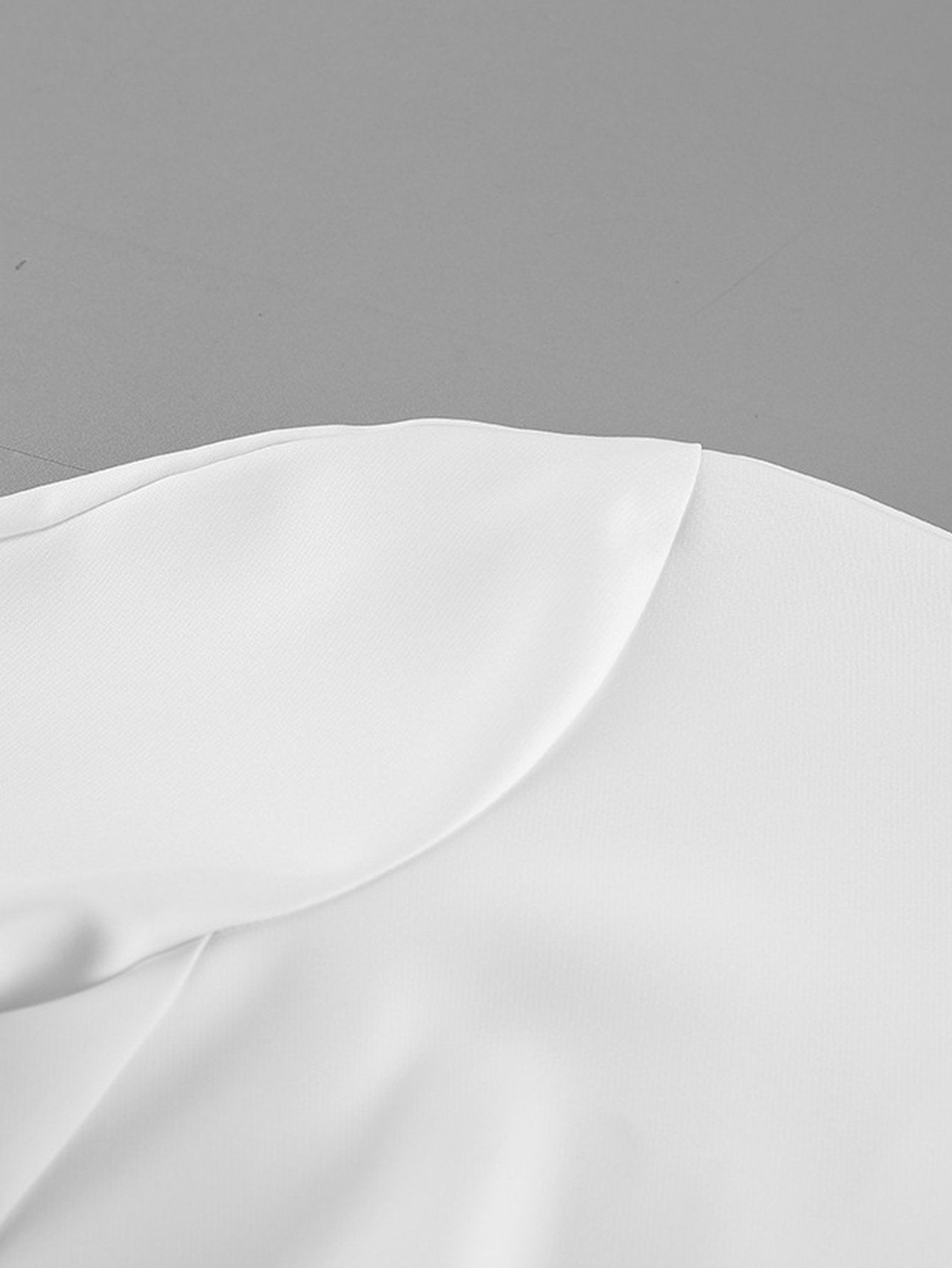 Minimalist Cropped Structured Jacket
