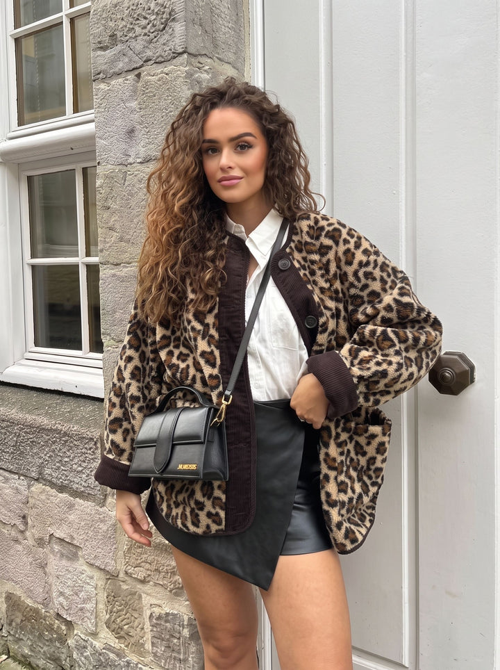 Cozy Leopard Print Fleece Jacket