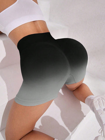 Seamless Fitted Stylish Yoga Shorts
