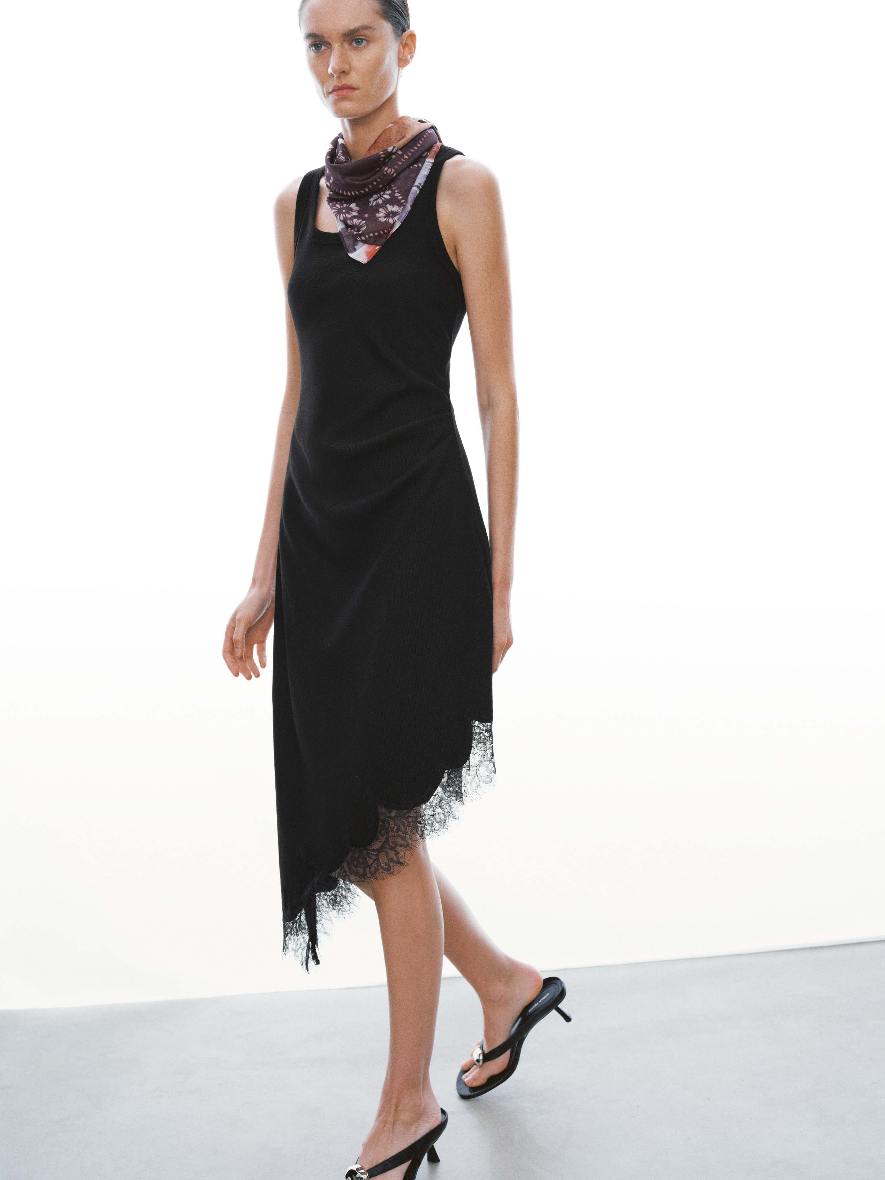 Asymmetric Lace Trim Sleeveless Skinny-Fit Midi Dresses
