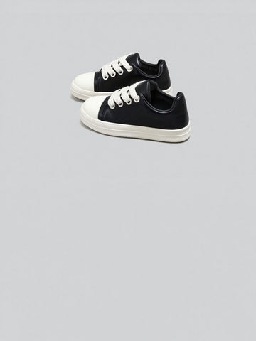 Leather Toe Cap Casual Sneakers