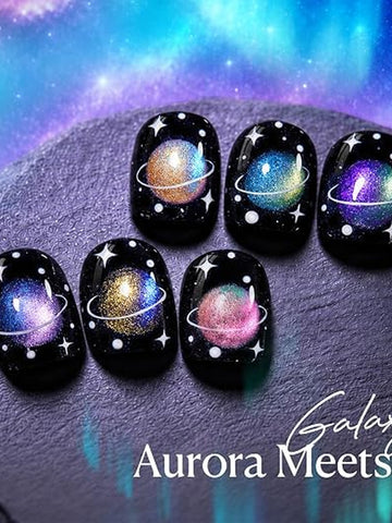Shimmering Cat Eye Gel Nail Polish
