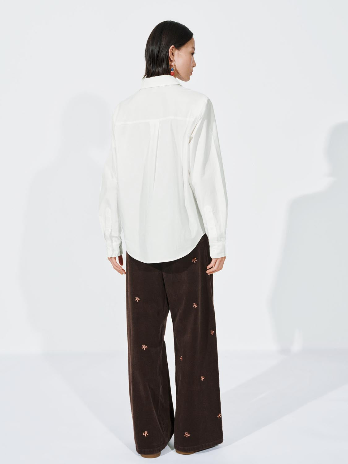 Urban Revivo Bow Printed Wide Leg Jeans-Dark Brown