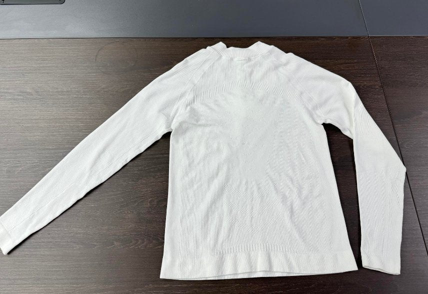 Seamless Breathable Long Sleeve Yoga Top