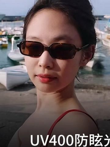 Handcrafted Tortoiseshell Rectangular Sunglasses