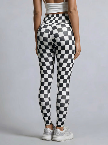 High-Waisted Checkered Yoga Pants-Black