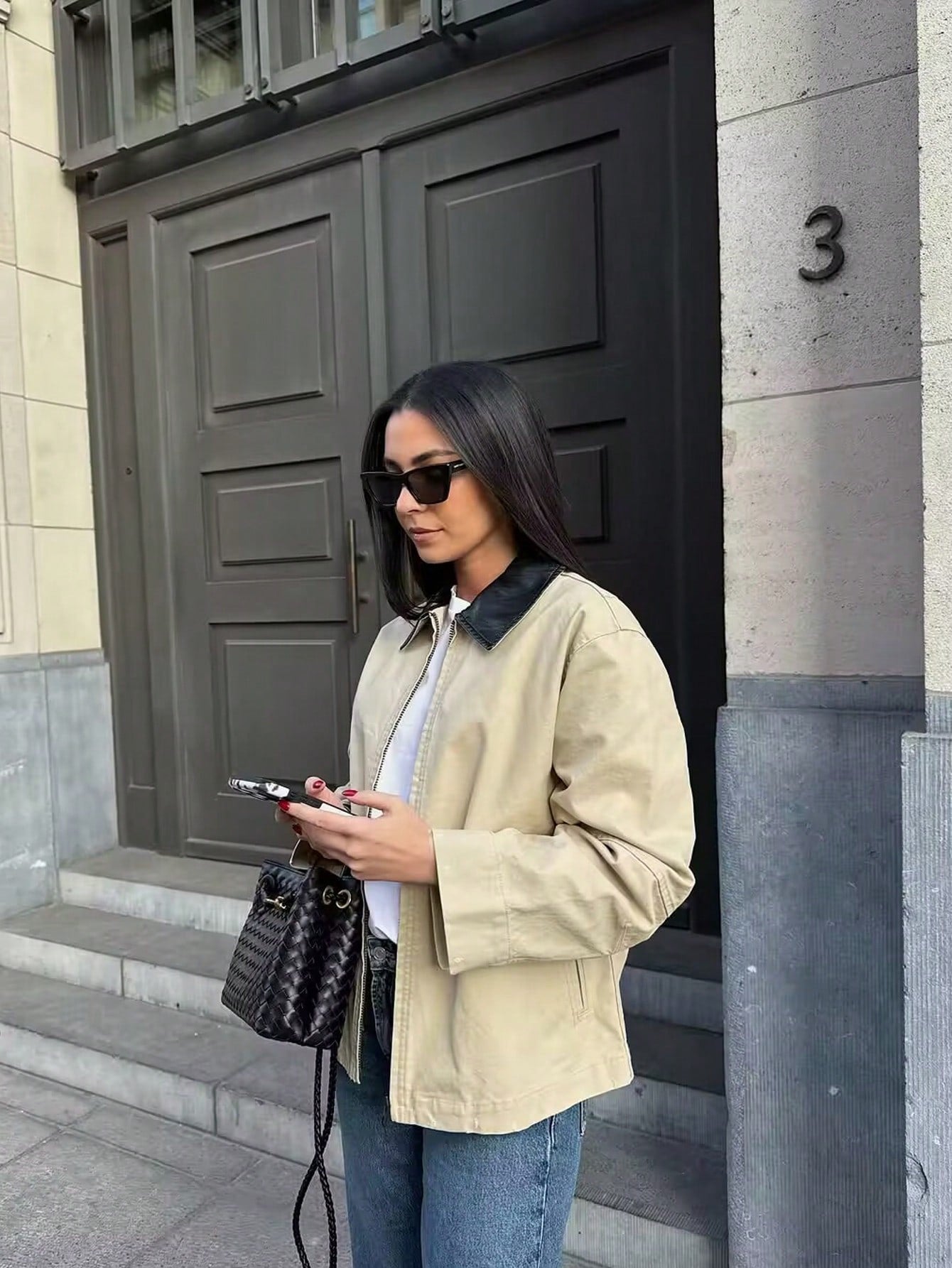 Contrast Collar Zip Up Jacket