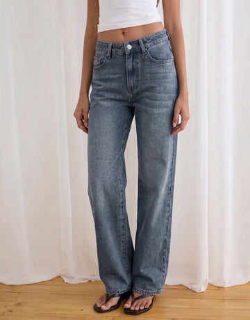 High Rise Relaxed Straight Jeans