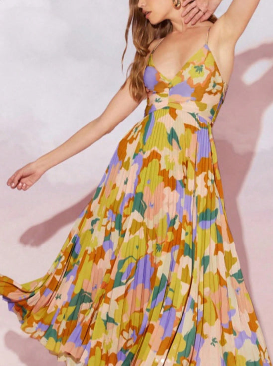 Floral Pleated V Neck Midi Dress