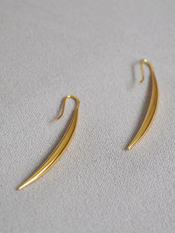 Minimalist Gold Curved Drop Earrings