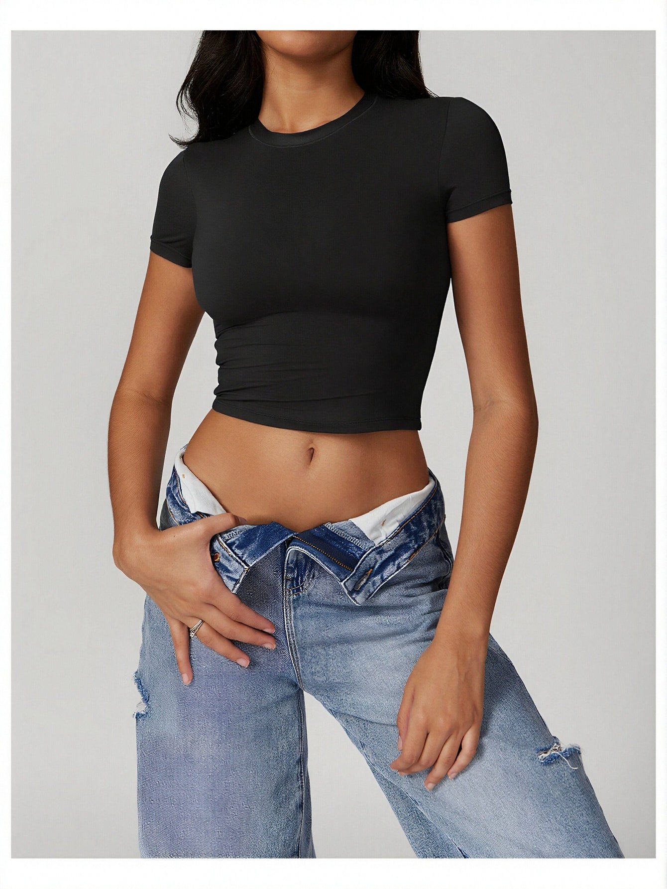 Fitted Short Sleeve Athletic T-shirt
