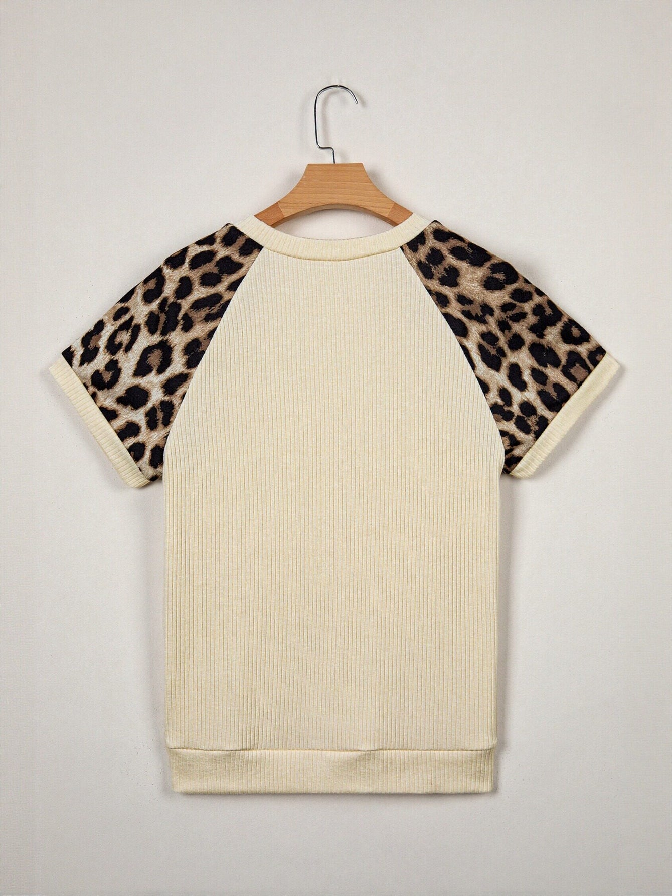 Leopard Print Ribbed Knit T Shirt
