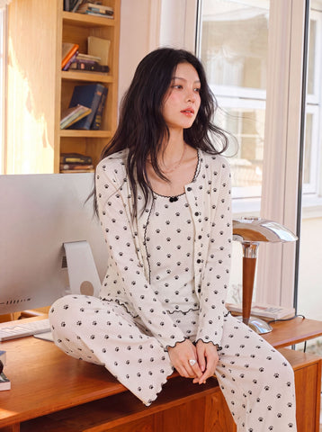 Soft Ribbed Paw Print Pajama Set