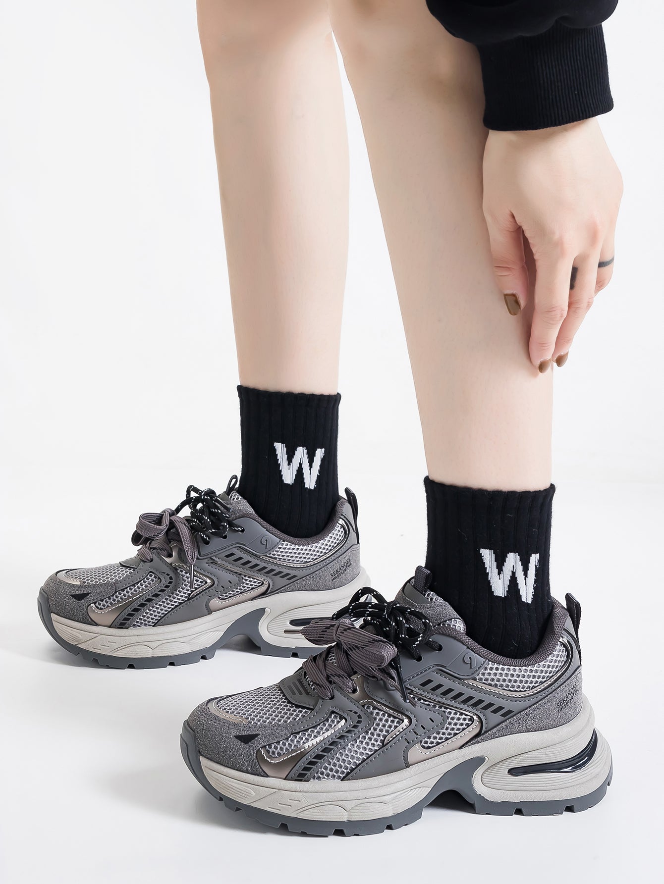 Breathable Mesh Chunky Sole Fashion Sneakers-Gray