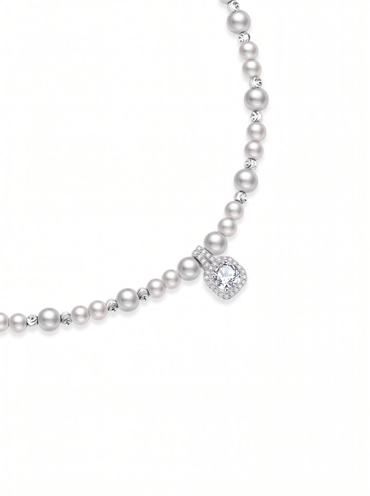 Elegant Dainty Pearl Pendant Necklace