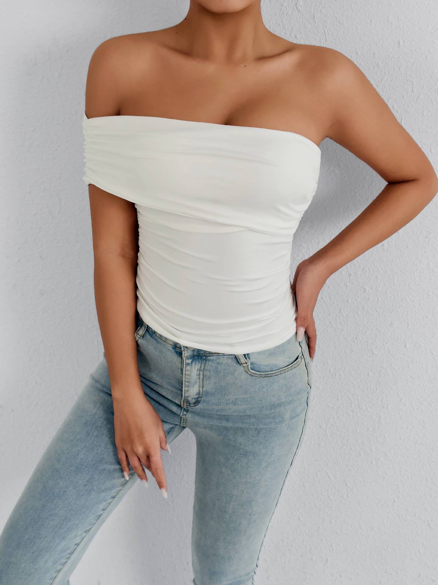 Sexy Off Shoulder Slim Fit T-shirt