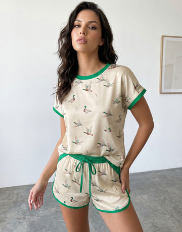 Silky Printed Duck Shorts Set