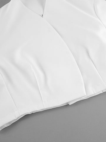 Minimalist Cropped Structured Jacket